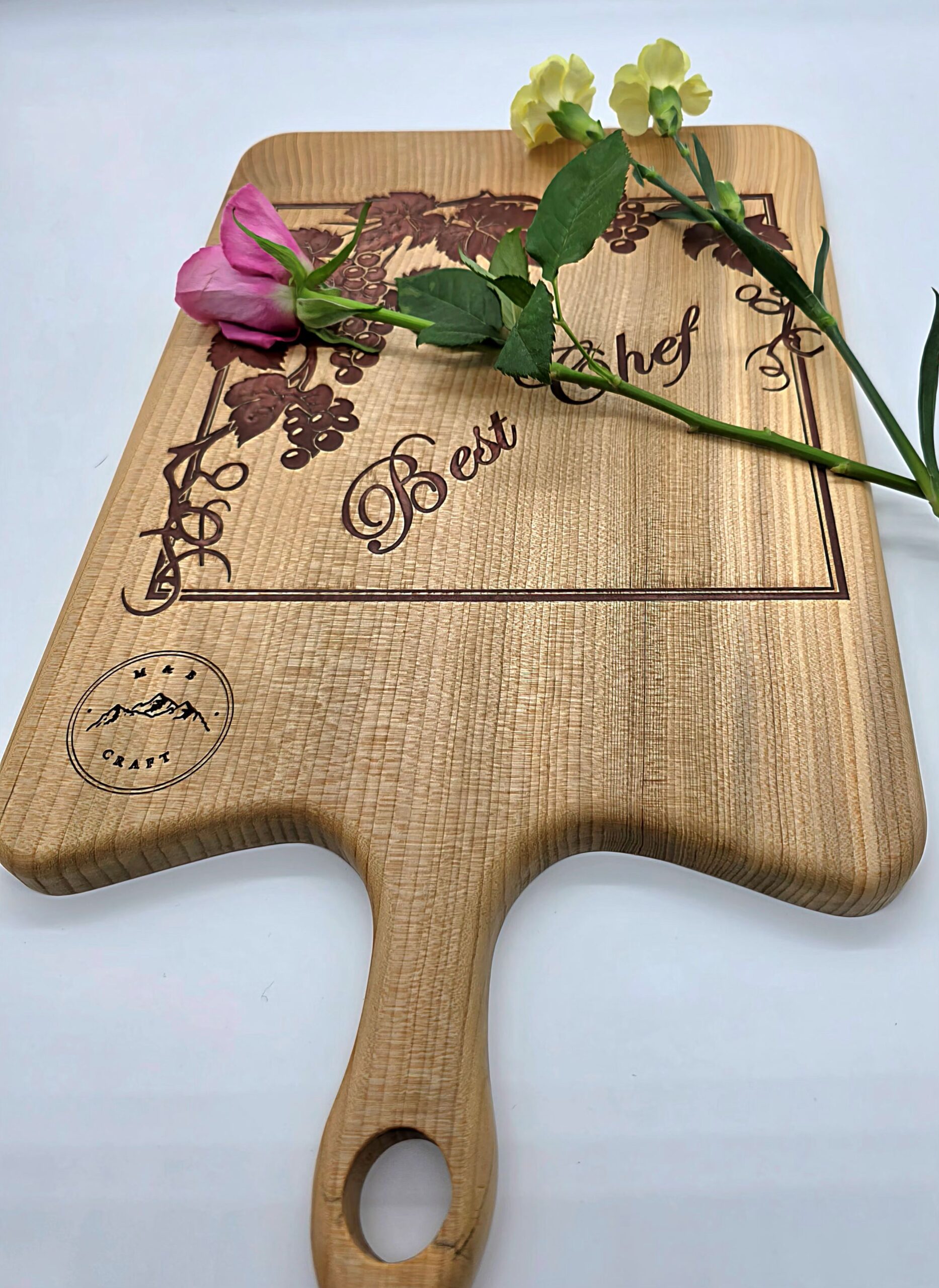 Elegant Engraved Wooden Chopping Board for the “Best Chef”