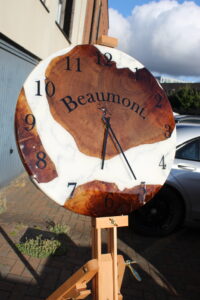 Walnut Wood Clock, Resin Art Timepiece, Live Edge Design, Marble Effect Resin Wall Clock