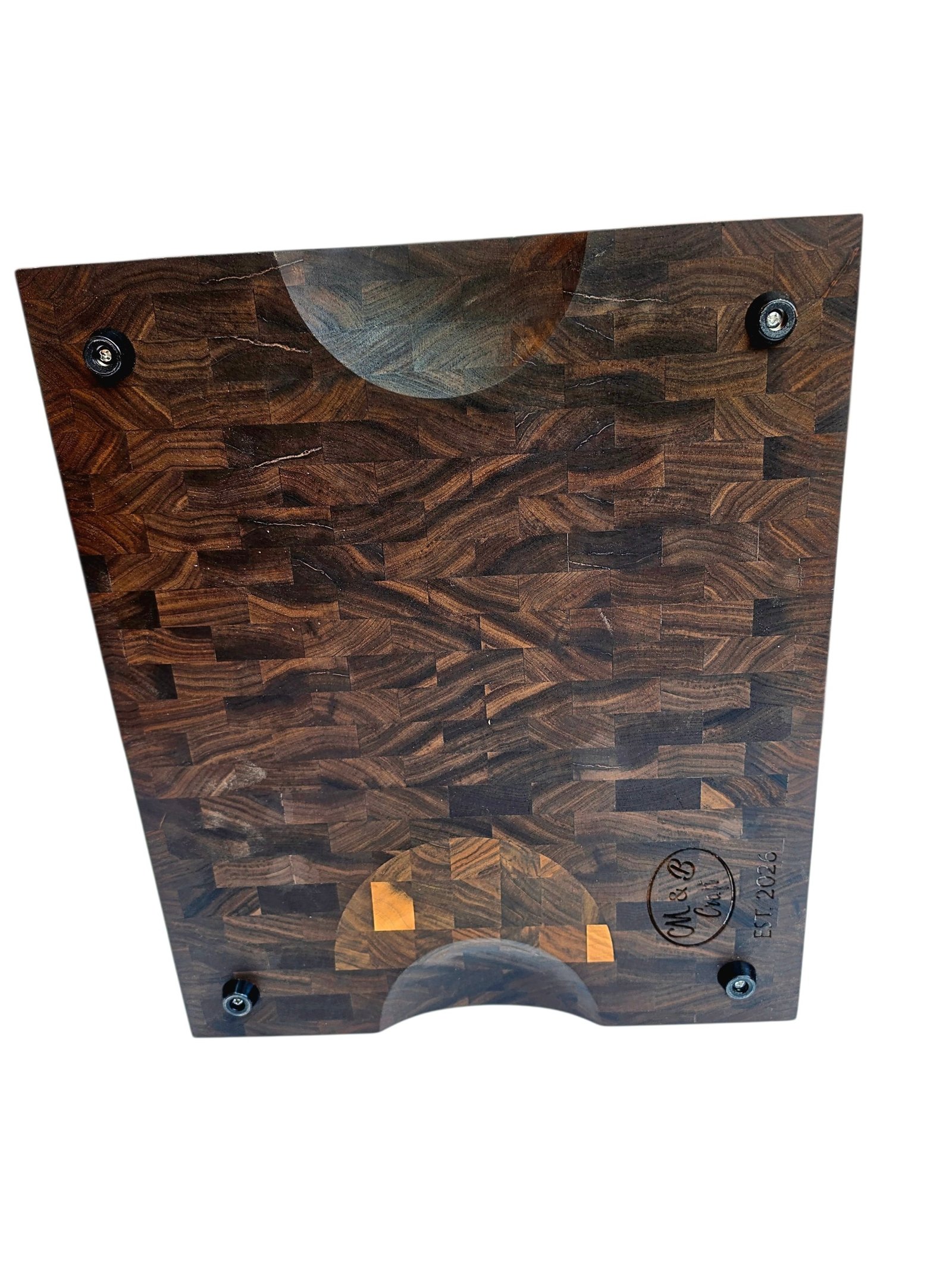 20260708_141535 - M & B CRAFT Underside of premium walnut cutting board showing secure heavy-duty rubber feet also, view of thick end grain butcher block showing juice groove and smooth fluted handle grips.